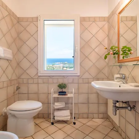 A Due Passi Dal Mare דירה